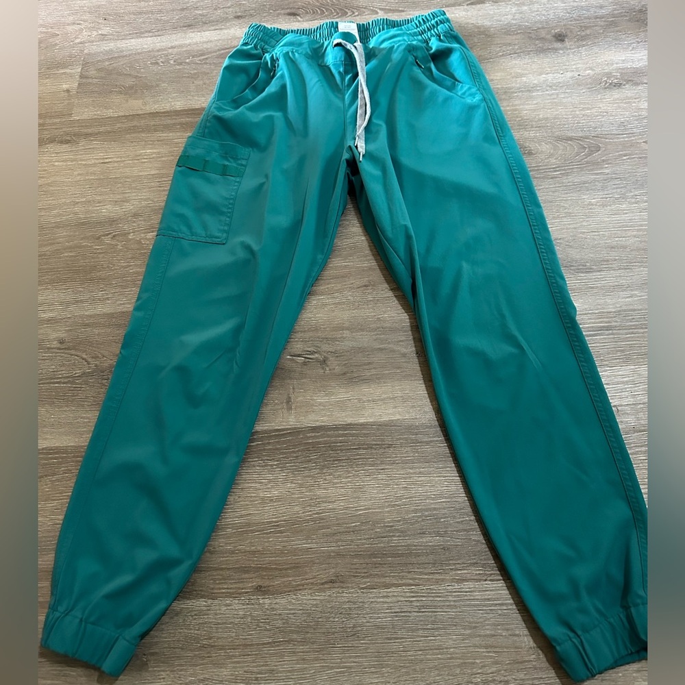 Wonderwink renew joggers